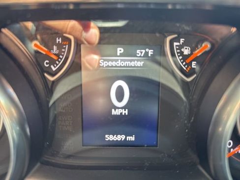 Used 2022 Jeep Wrangler Unlimited Sport AWD/4WD image 13