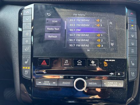 Used 2023 INFINITI QX55 Sensory w/ Lighting Package AWD/4WD image 24