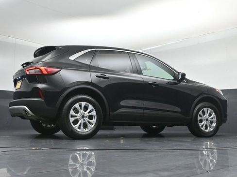 Certified 2024 Ford Escape Active AWD/4WD image 42