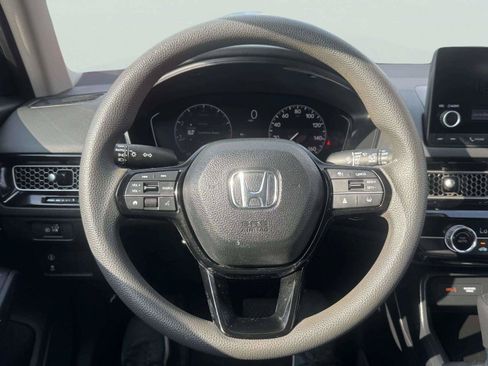 Used 2023 Honda Civic LX image 29