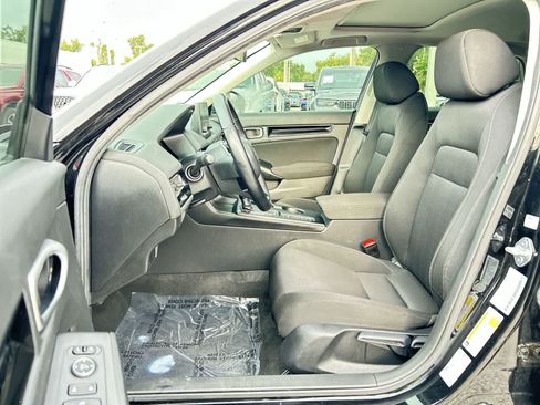 Used 2024 Honda Civic EX image 11