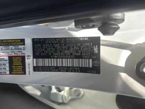 Used 2013 Toyota Avalon Limited FWD image 30