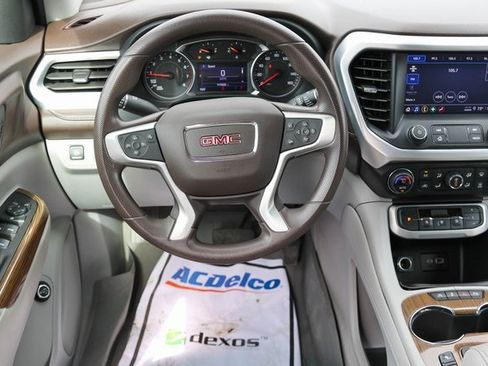 Used 2023 GMC Acadia SLE w/ Driver Convenience Package image 22