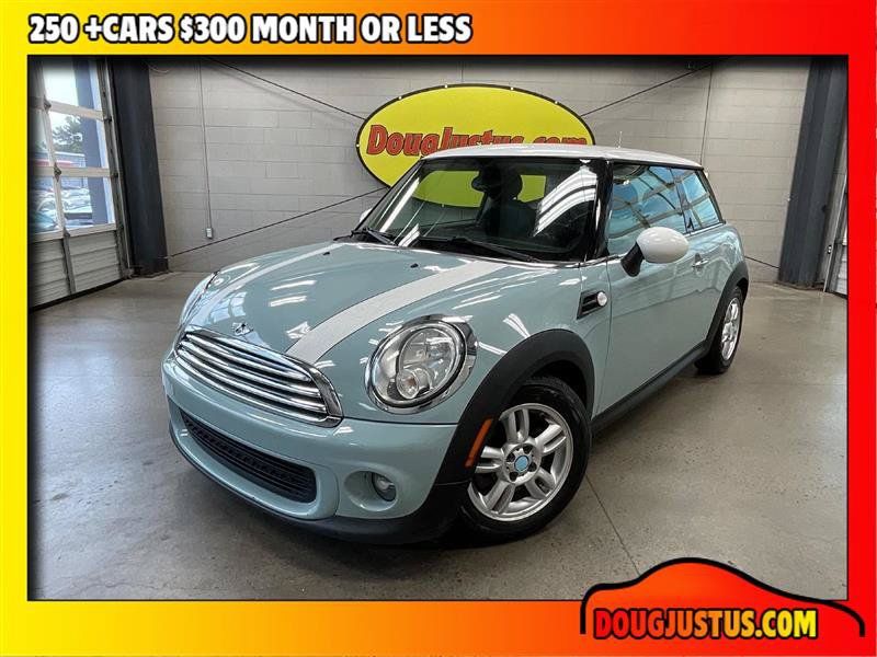 Used 2012 MINI Cooper Hardtop FWD image 1