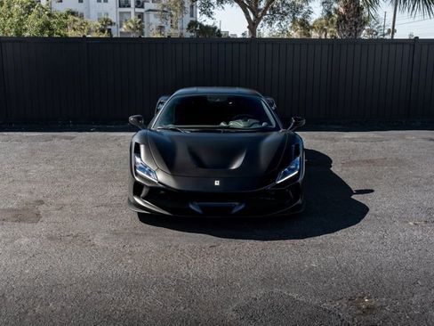 Used 2020 Ferrari F8 Tributo image 10