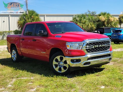 Used 2024 RAM 1500 Big Horn RWD image 1