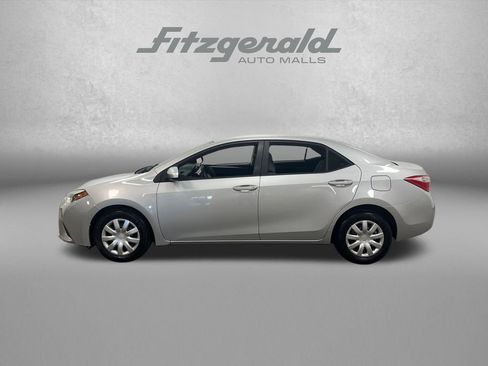 Used 2014 Toyota Corolla L FWD image 2