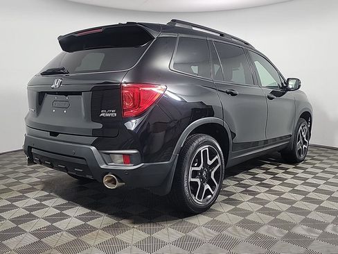Certified 2023 Honda Passport Elite image 3