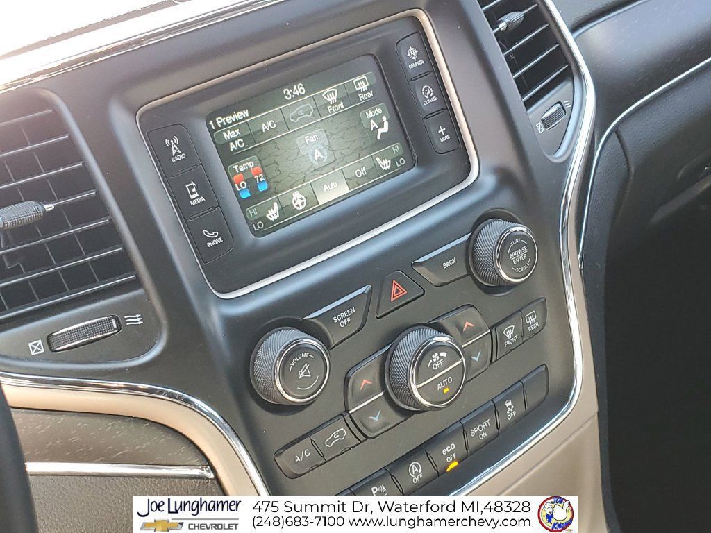 Used 2016 Jeep Grand Cherokee Limited AWD/4WD image 18