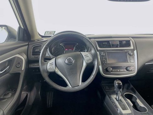 Used 2016 Nissan Altima 2.5 SL w/ 2.5 Technology w/LED Package image 21