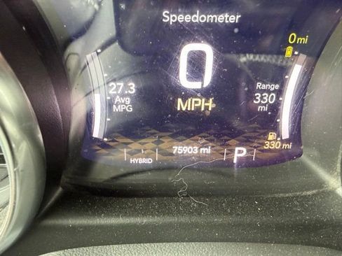 Used 2022 Jeep Wrangler Unlimited Sahara w/ Cold Weather Group AWD/4WD image 11