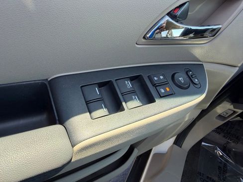 Used 2015 Honda Odyssey EX image 20