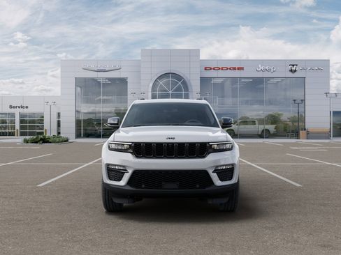 New 2025 Jeep Grand Cherokee Limited image 7