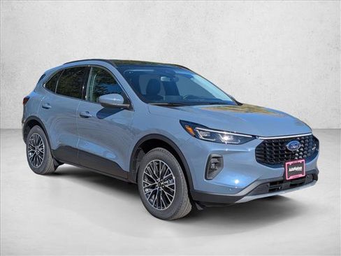 New 2026 Ford Escape SE w/ PHEV Premium Package FWD image 6
