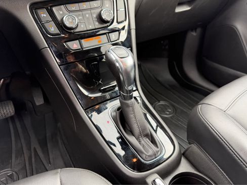 Used 2019 Buick Encore Essence w/ Experience Buick Package image 19