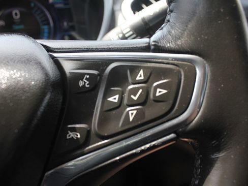 Used 2017 Chevrolet Volt LT w/ Comfort Package FWD image 14
