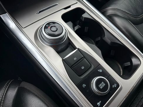 Used 2020 Ford Explorer ST image 20