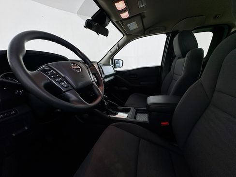 Used 2024 Nissan Frontier S w/ Technology Package RWD image 21