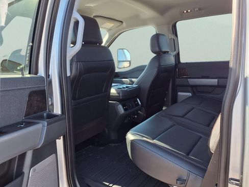 Used 2022 Ford F150 Lariat image 24