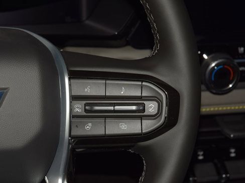 New 2026 Chevrolet Colorado ZR2 w/ Technology Package image 43