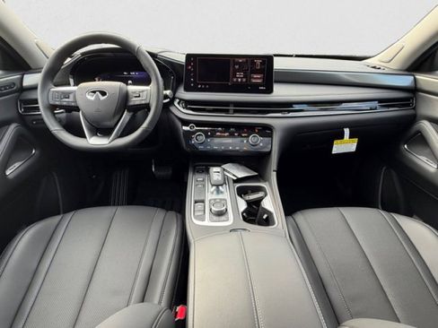 New 2026 INFINITI QX60 Luxe w/ Family Package image 13