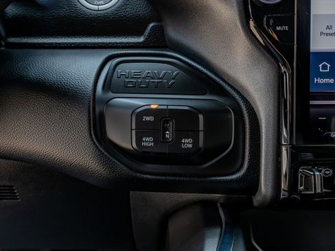 Used 2025 RAM 3500 Laramie AWD/4WD image 23