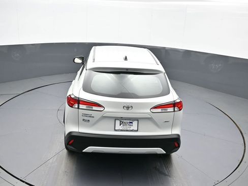 Used 2023 Toyota Corolla Cross L image 38