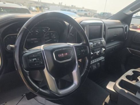 Used 2021 GMC Sierra 1500 SLE w/ X31 Off-Road Package AWD/4WD image 4