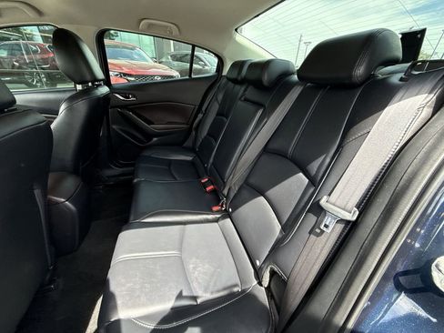Used 2017 MAZDA MAZDA3 Touring FWD image 23