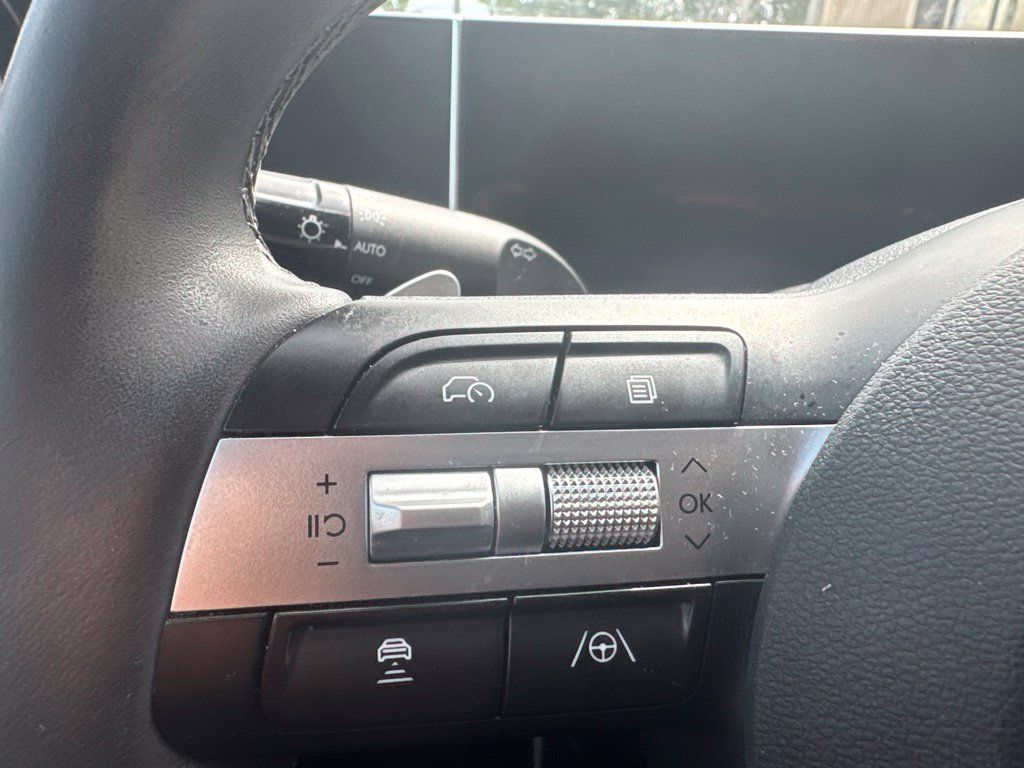 Used 2024 Hyundai Sonata Limited FWD image 21