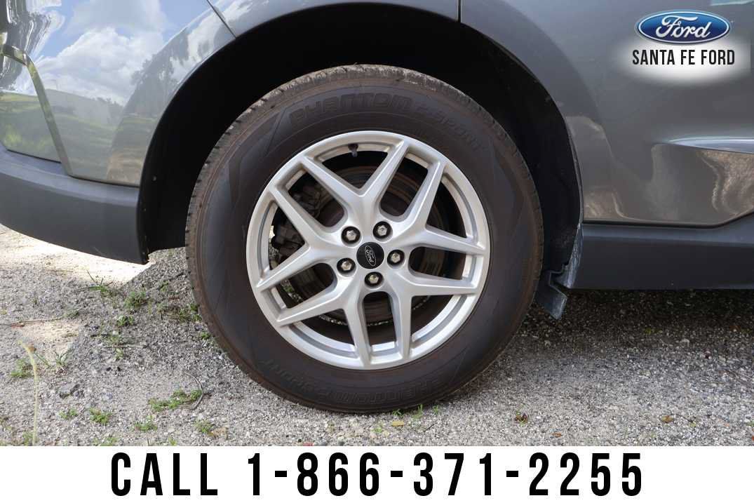 Used 2024 Ford Edge SEL AWD/4WD image 6