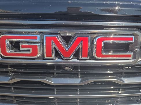 Certified 2026 GMC Acadia AT4 w/ Super Cruise Package AWD/4WD image 25