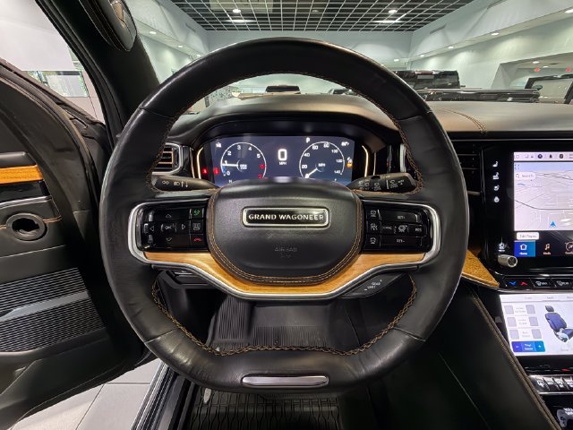 Used 2024 Jeep Grand Wagoneer L Series III AWD/4WD image 16