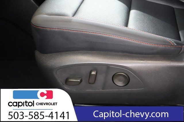 Used 2025 Chevrolet Traverse Z71 AWD/4WD image 13