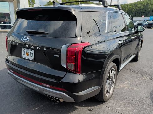 Used 2024 Hyundai Palisade Limited AWD/4WD image 4