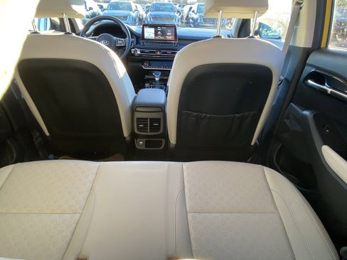 Certified 2021 Kia Seltos SX w/ SX Sunroof Package image 29