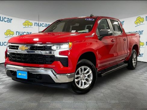 Used 2024 Chevrolet Silverado 1500 LT AWD/4WD image 3