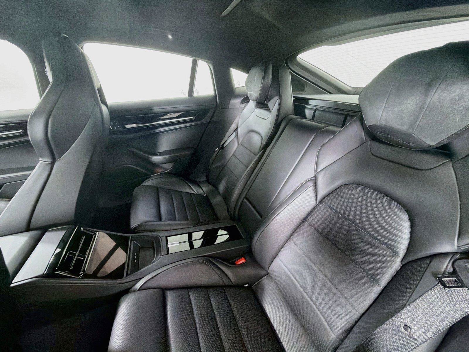Certified 2025 Porsche Panamera GTS AWD/4WD image 26