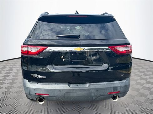 Used 2019 Chevrolet Traverse LT w/ LT Premium Package image 7