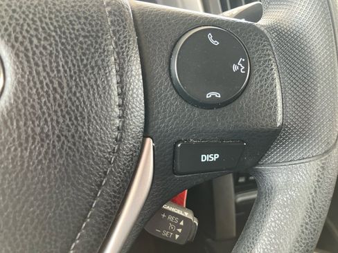Used 2016 Toyota RAV4 LE AWD/4WD image 23