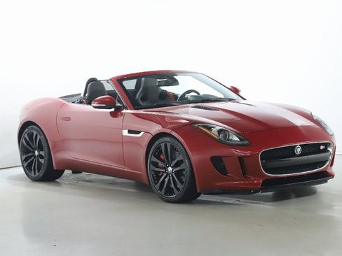 Used 2014 Jaguar F-TYPE S image 11