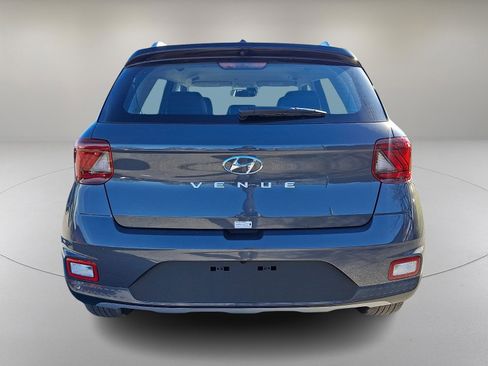 New 2026 Hyundai Venue SEL image 6