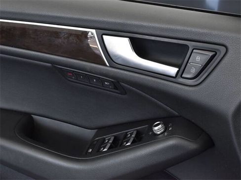 Used 2015 Audi Q5 2.0T Premium Plus w/ Technology Package image 16