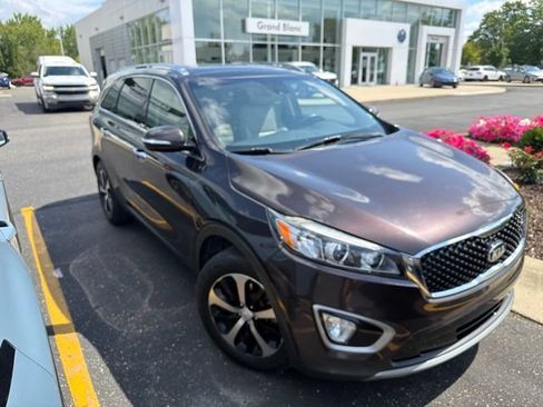 Used 2018 Kia Sorento EX w/ EX Advanced Touring Package FWD image 1