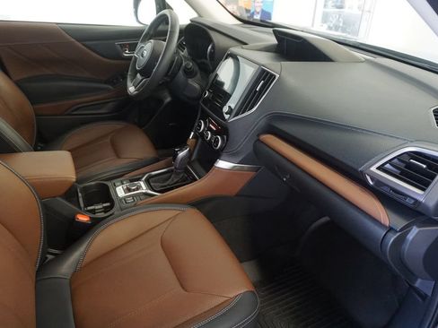 Used 2024 Subaru Forester Touring AWD/4WD image 27
