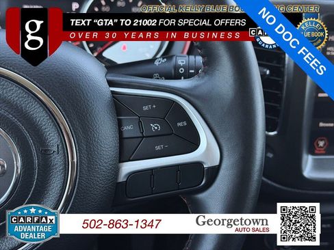 Used 2019 Jeep Compass Trailhawk AWD/4WD image 6