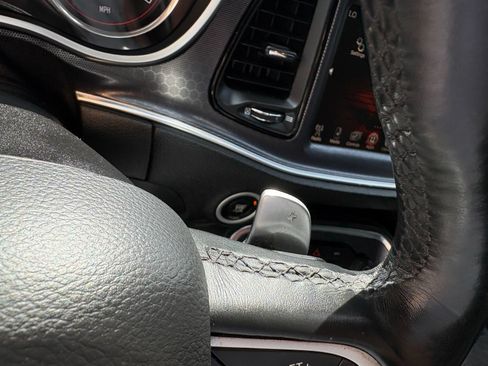 Used 2015 Dodge Challenger R/T Plus RWD image 35