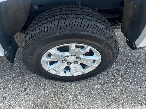 Used 2017 Chevrolet Colorado LT w/ Luxury Package, Chrome RWD image 29