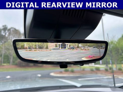 Used 2025 GMC Sierra 2500 Denali Ultimate image 19