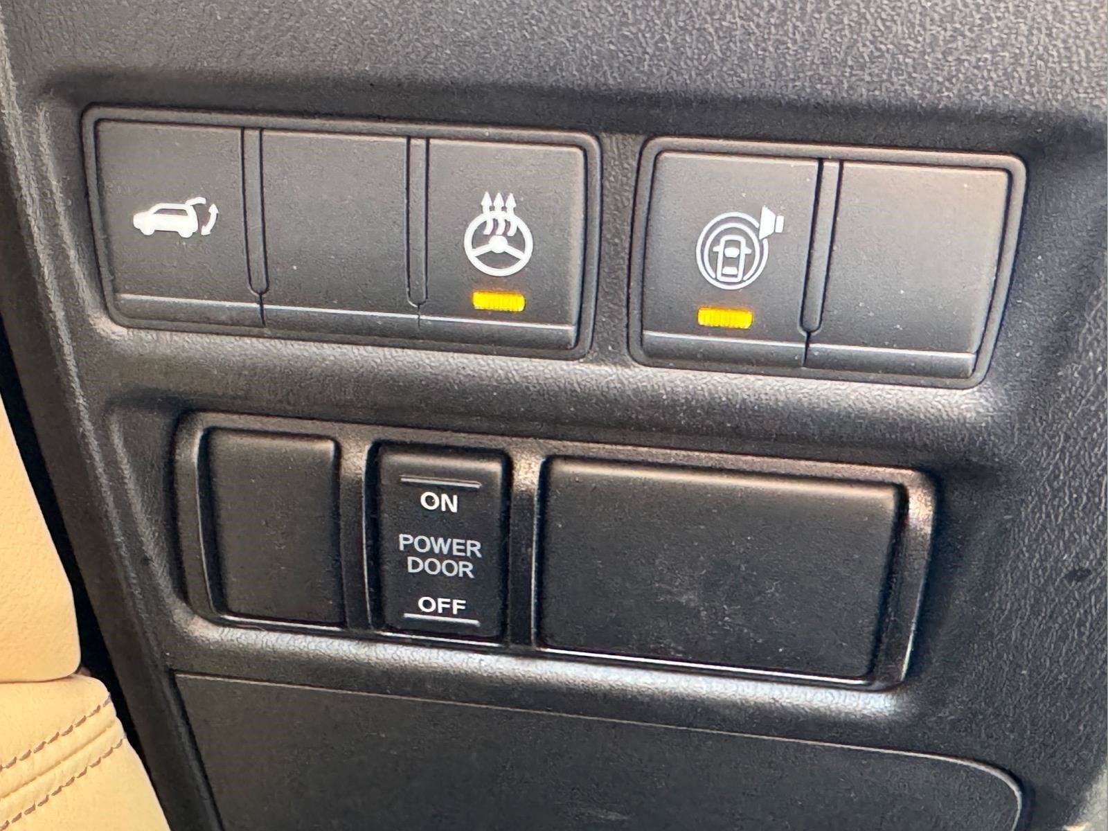 Used 2021 Nissan Armada Platinum w/ Captain's Chairs Package RWD image 21